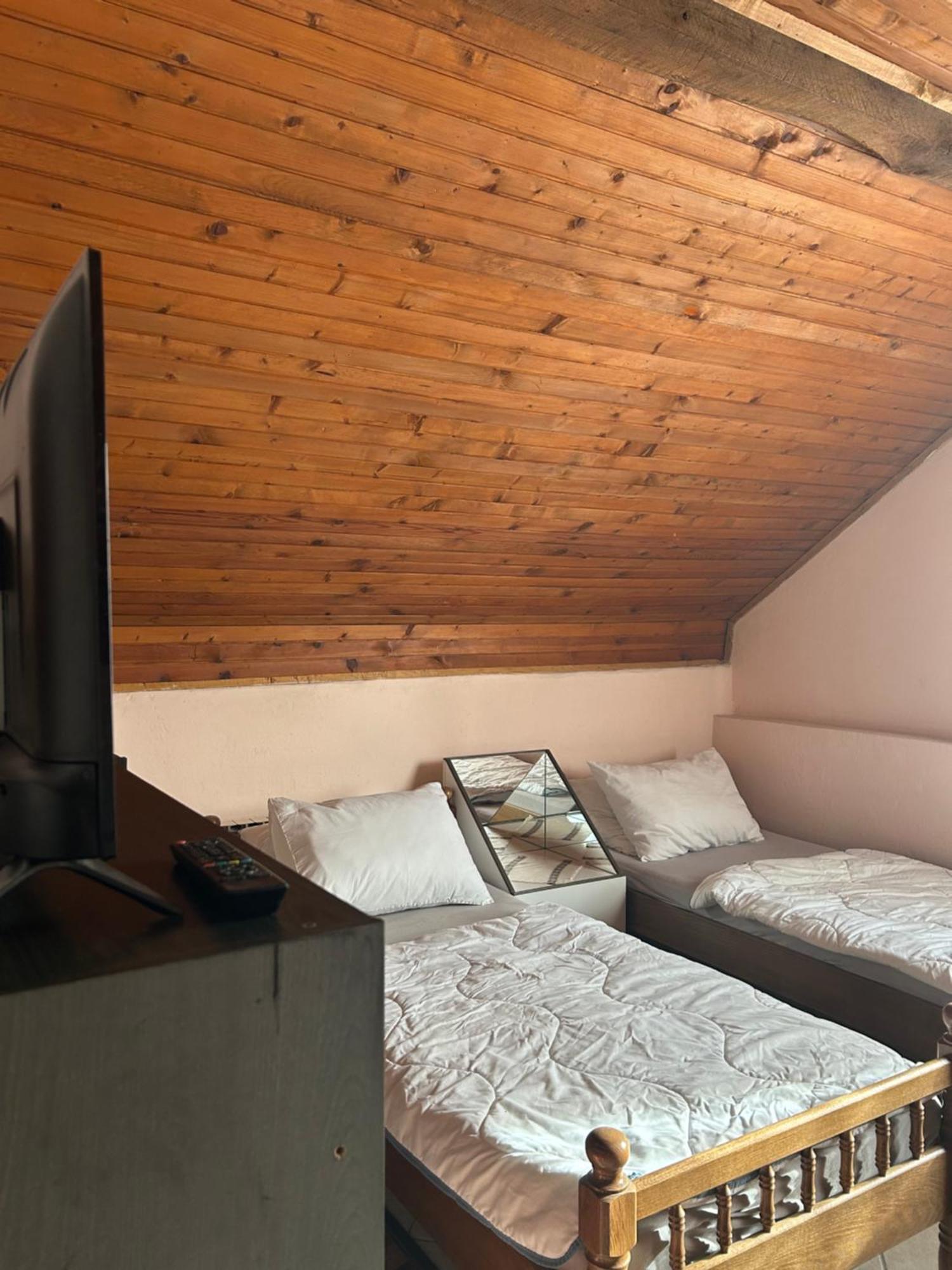 B&B Lukac Kutina Exteriör bild