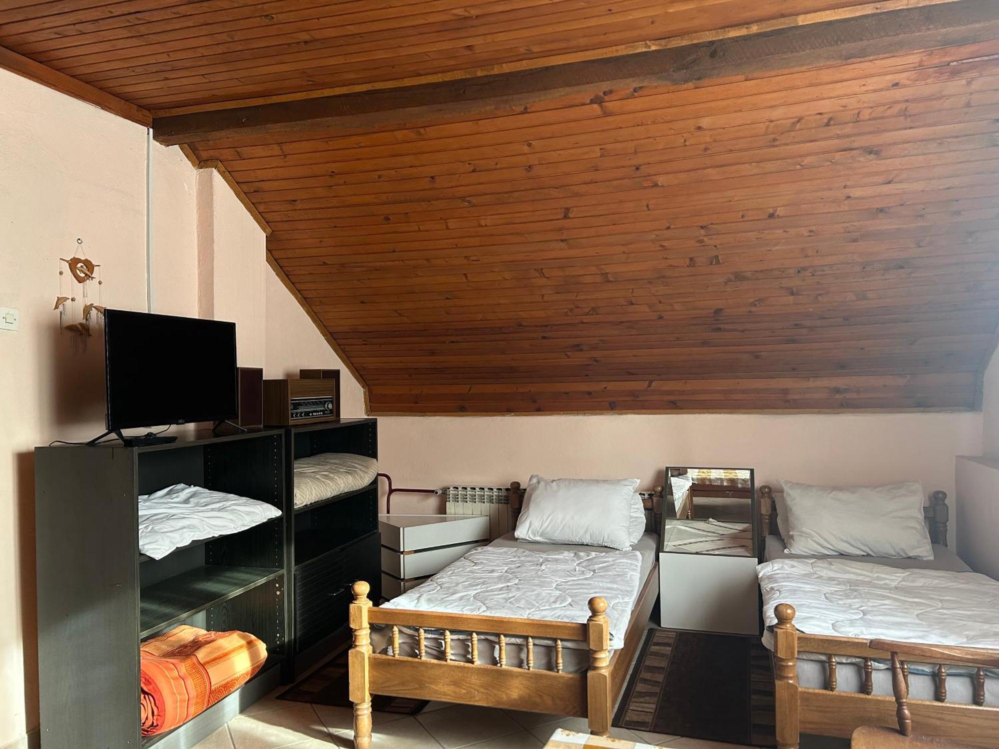 B&B Lukac Kutina Exteriör bild