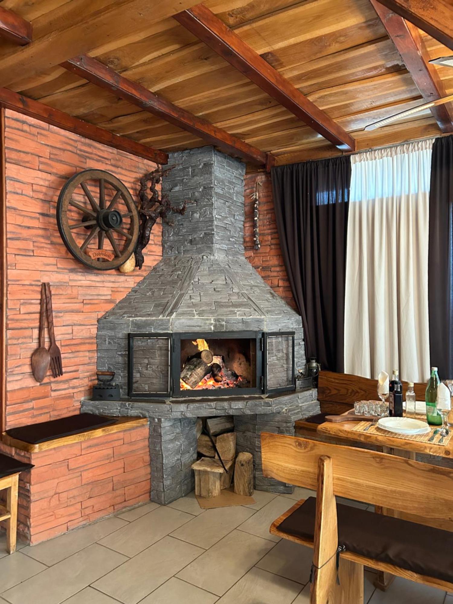 B&B Lukac Kutina Exteriör bild